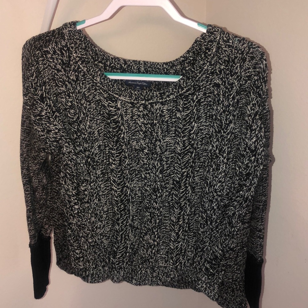 American Eagle Sweater!